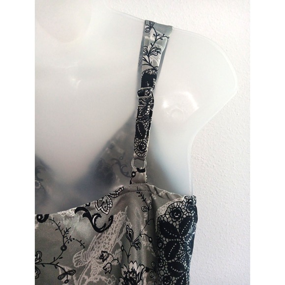 Y2K Babydoll Top Medium Gray Romantic Floral Satin Boho Fairy‎ Grunge Whimsigoth - Picture 7 of 15